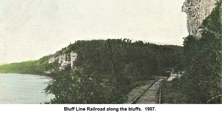 Bluff Line Railroad along the bluffs