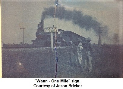 Wann Junction - One Mile sign